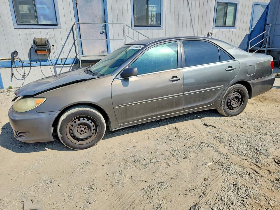 2005 TOYOTA CAMRY