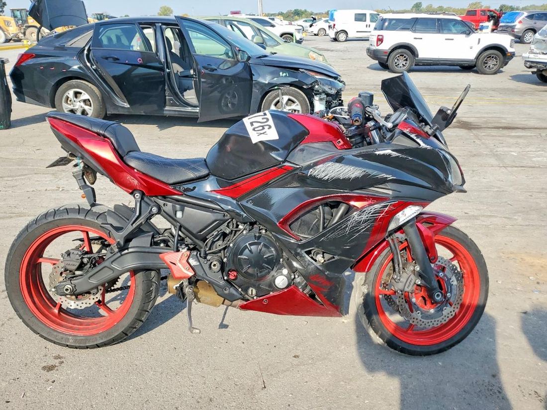 2017 KAWASAKI EX650