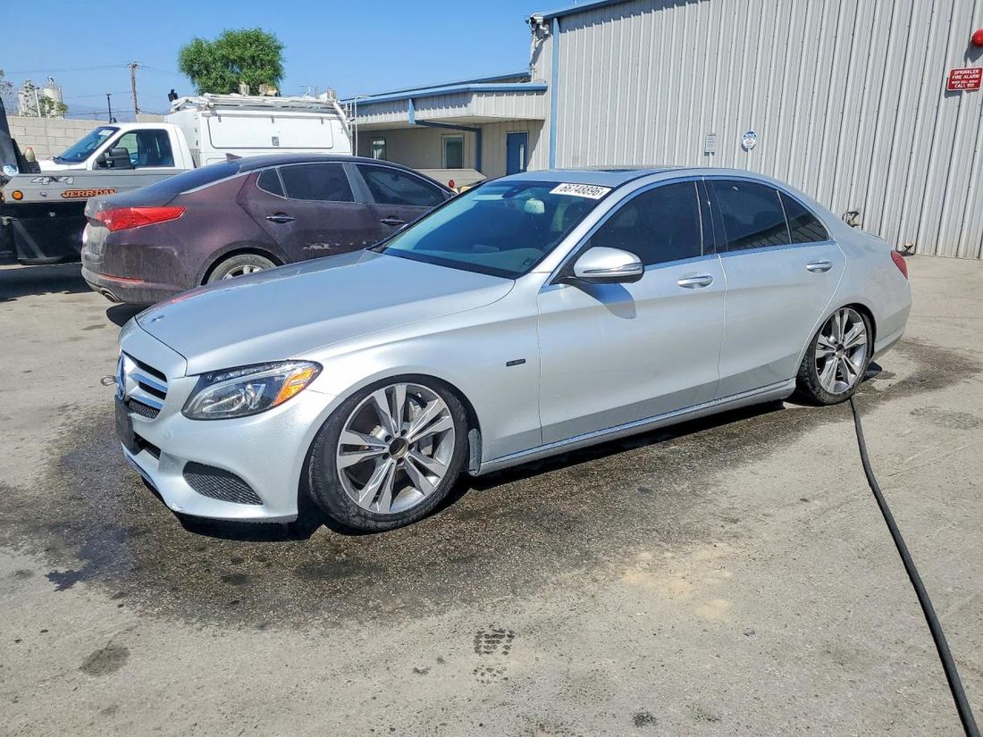 2018 MERCEDES-BENZ C