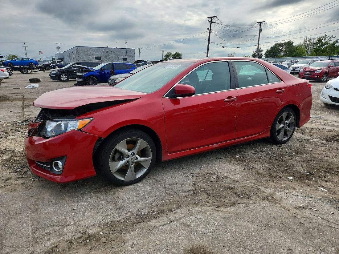 2012 TOYOTA CAMRY