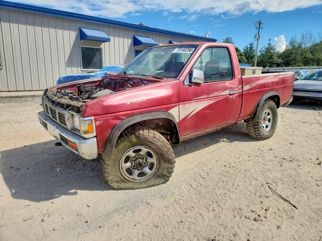 1993 NISSAN TRUCK