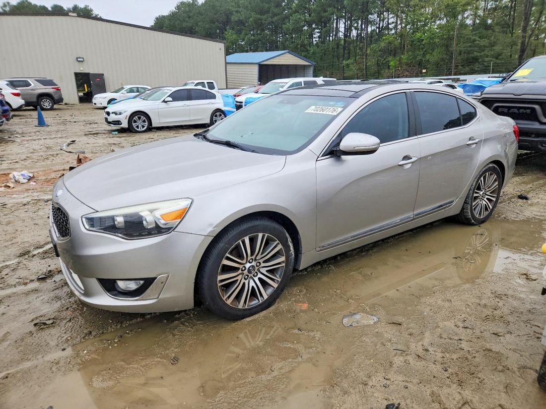 2014 KIA CADENZA