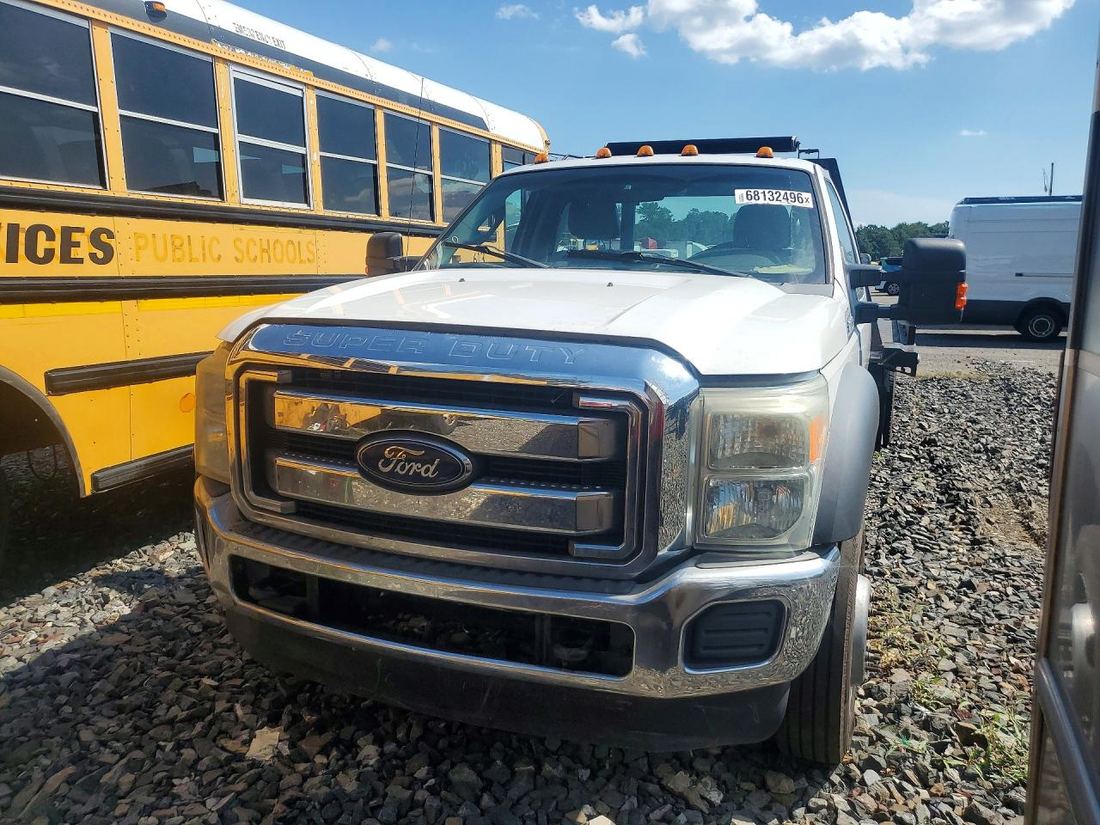 2013 FORD F550
