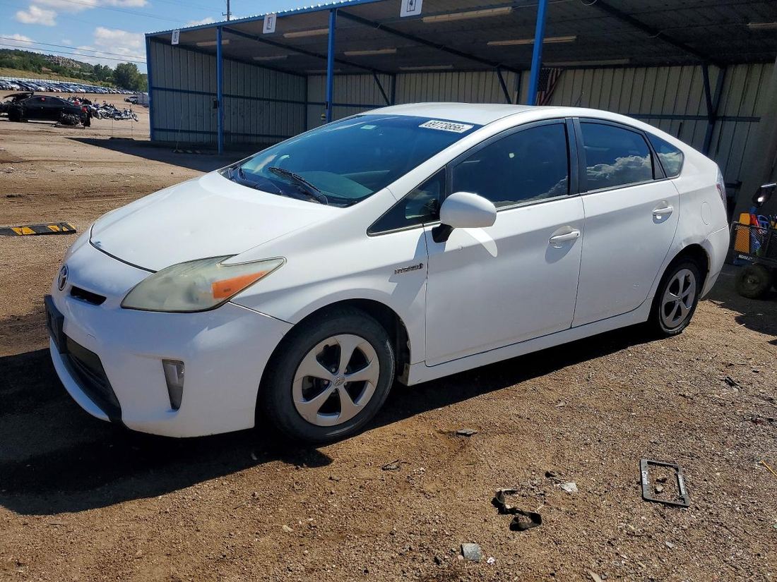 2013 TOYOTA PRIUS