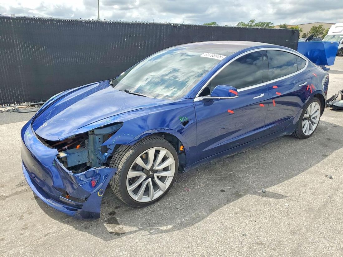 2018 TESLA MODEL 3