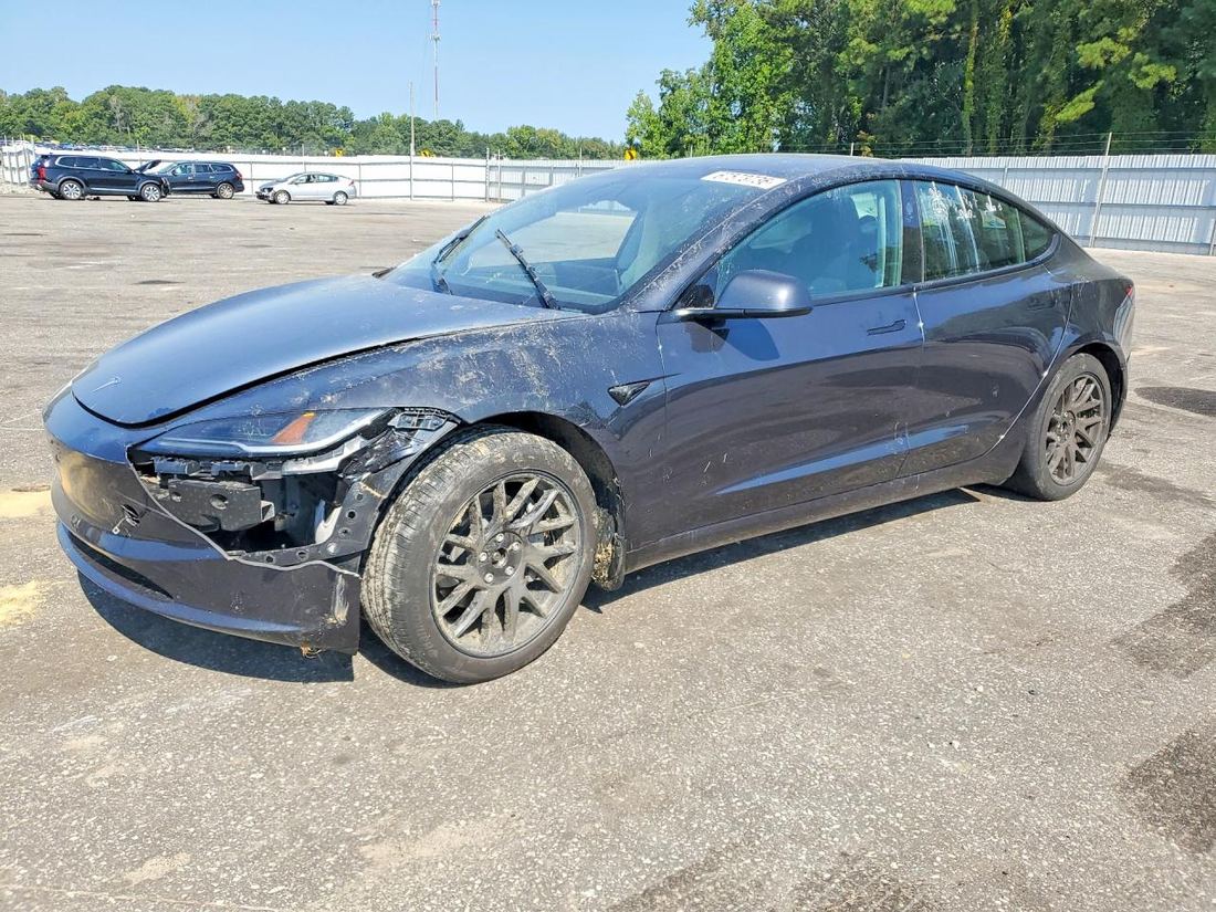 2024 TESLA MODEL 3