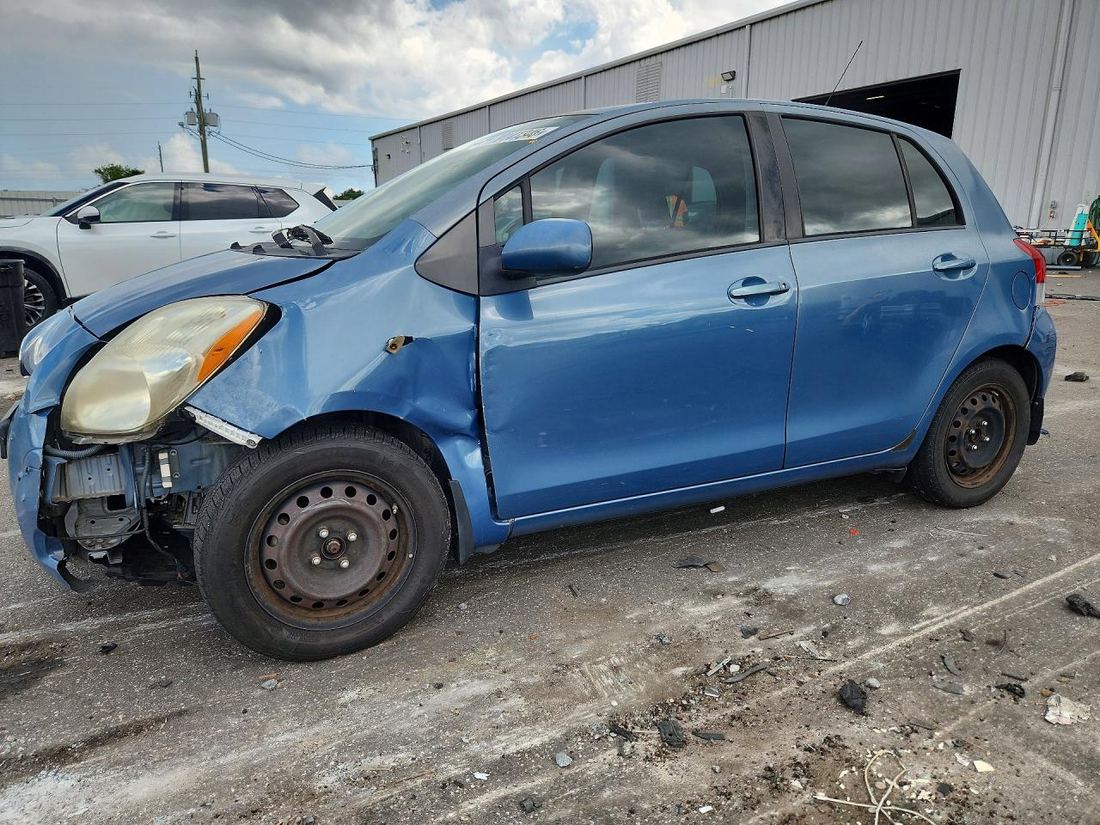 2009 TOYOTA YARIS