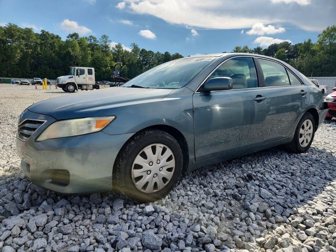 2010 TOYOTA CAMRY