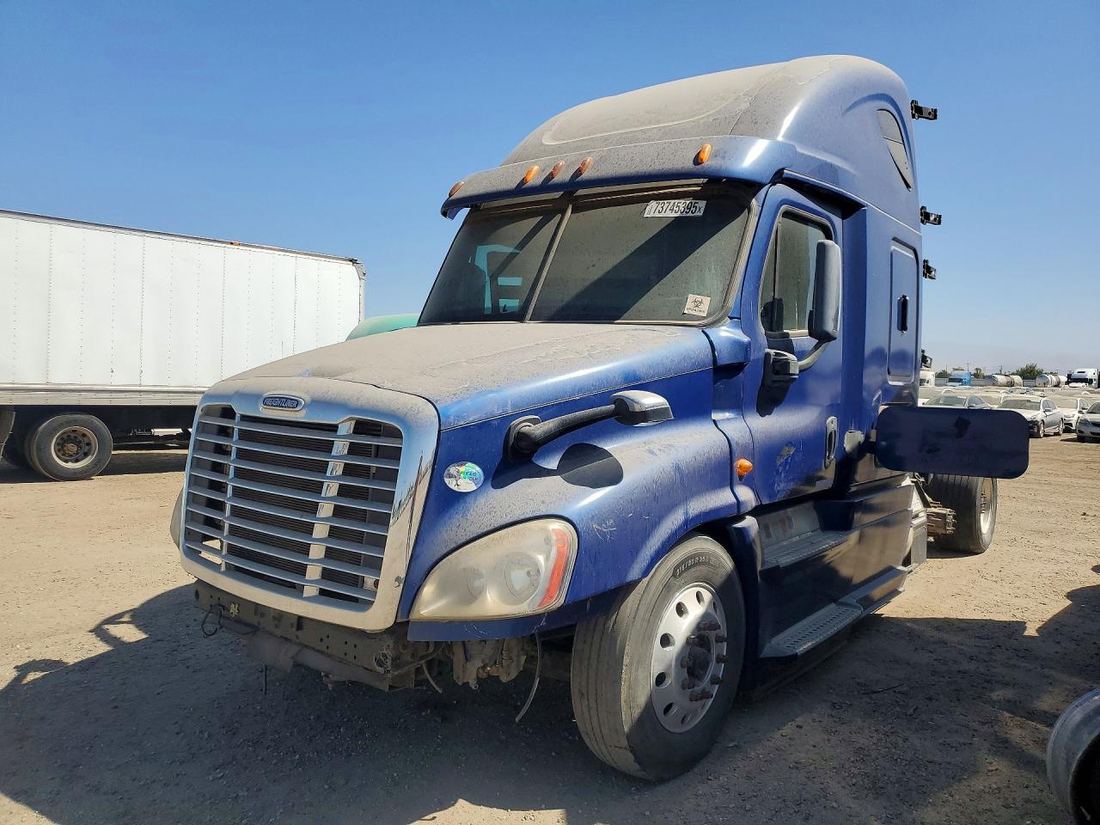 2014 FREIGHTLINER CASCADIA