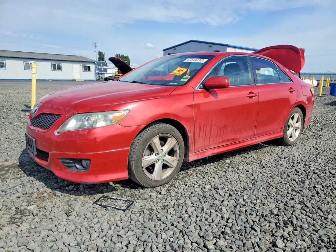 2011 TOYOTA CAMRY
