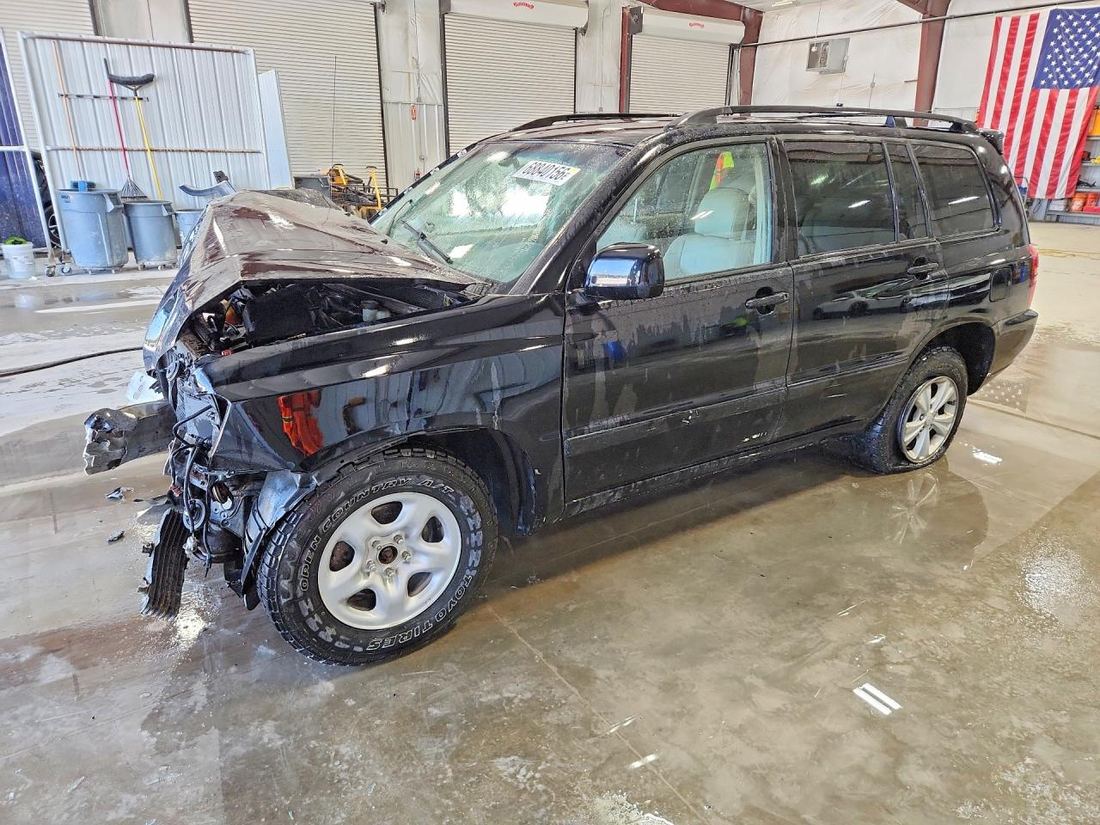 2003 TOYOTA HIGHLANDER