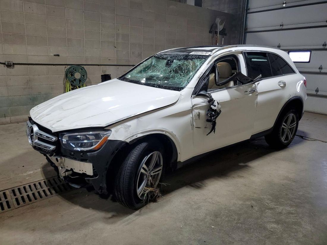 2021 MERCEDES-BENZ GLC
