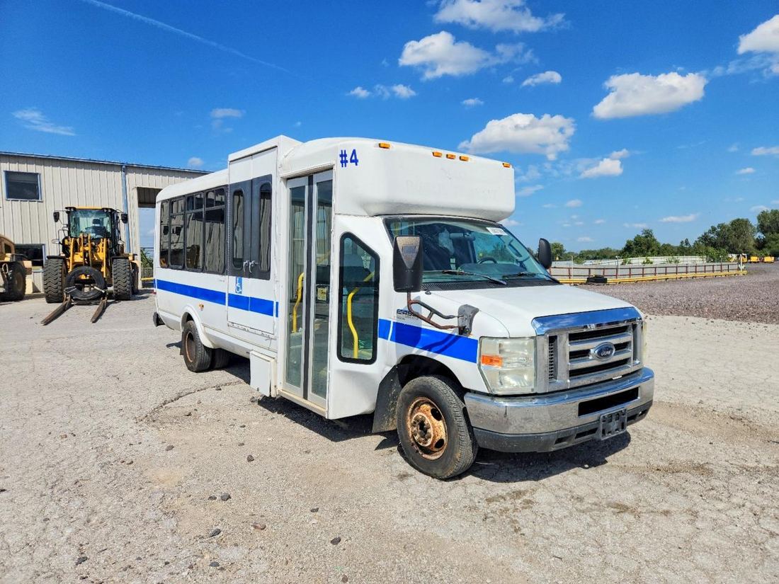2009 FORD ECONOLINE