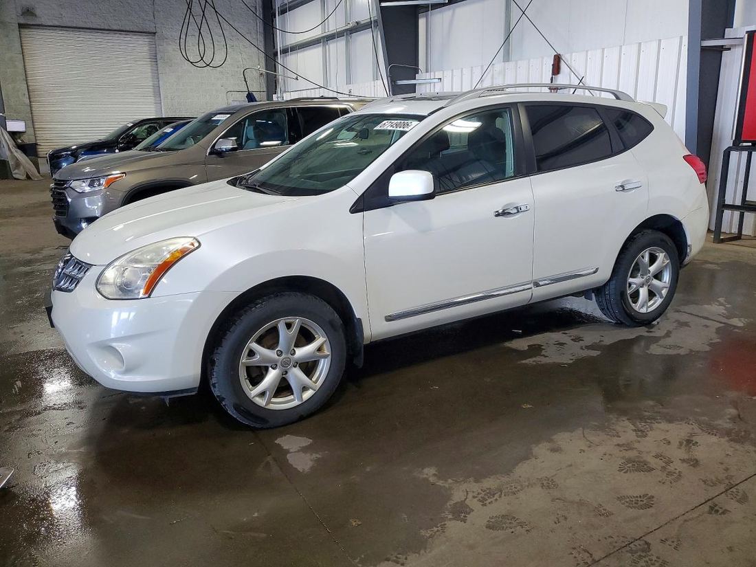2011 NISSAN ROGUE