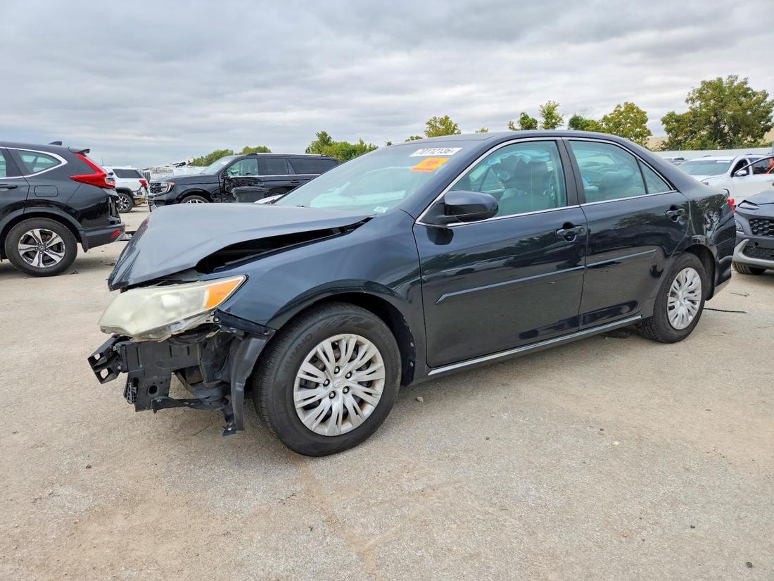 2013 TOYOTA CAMRY