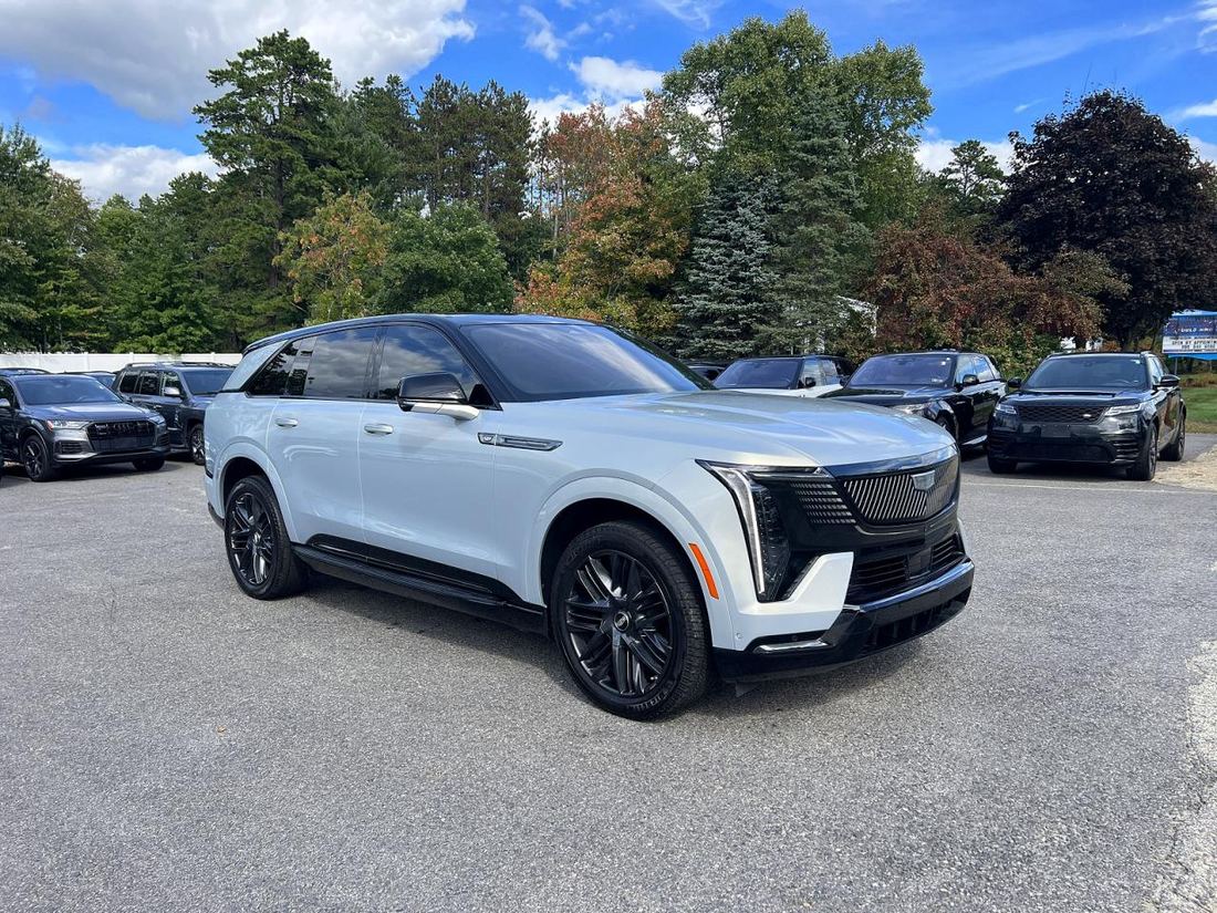 2025 CADILLAC ESCALADE IQ