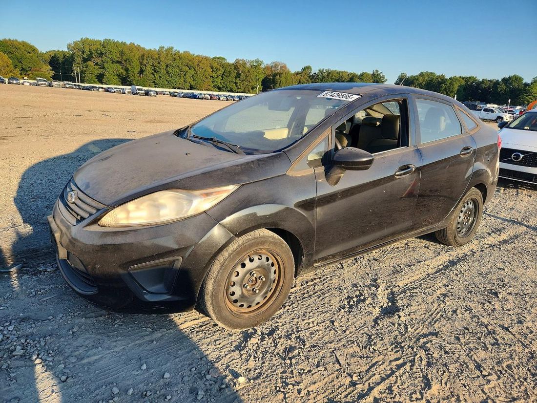 2013 FORD FIESTA
