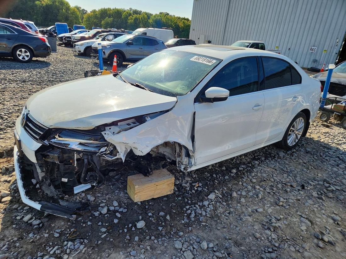 2015 VOLKSWAGEN JETTA