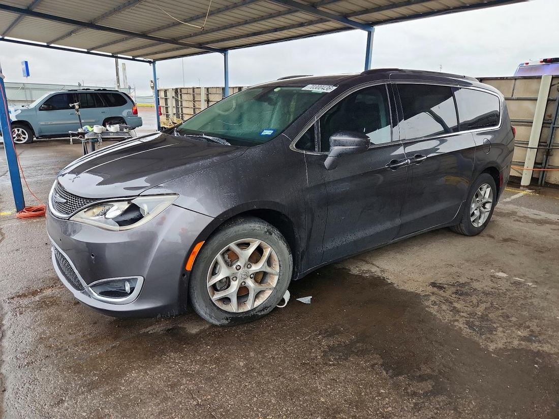 2019 CHRYSLER PACIFICA