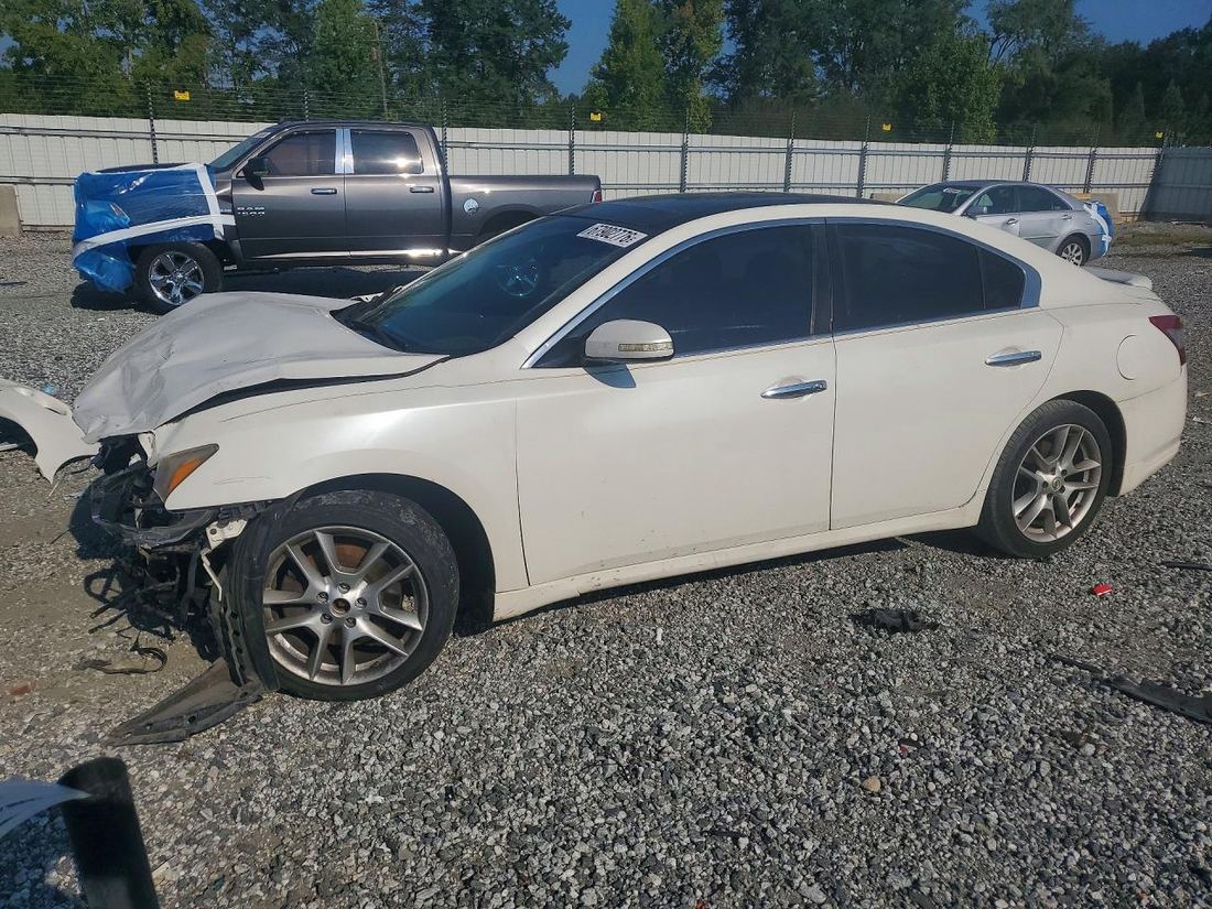 2009 NISSAN MAXIMA