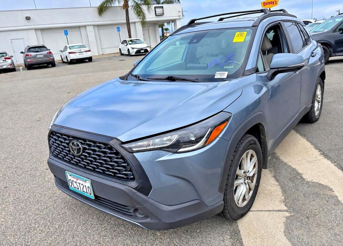 2022 TOYOTA COROLLA CROSS