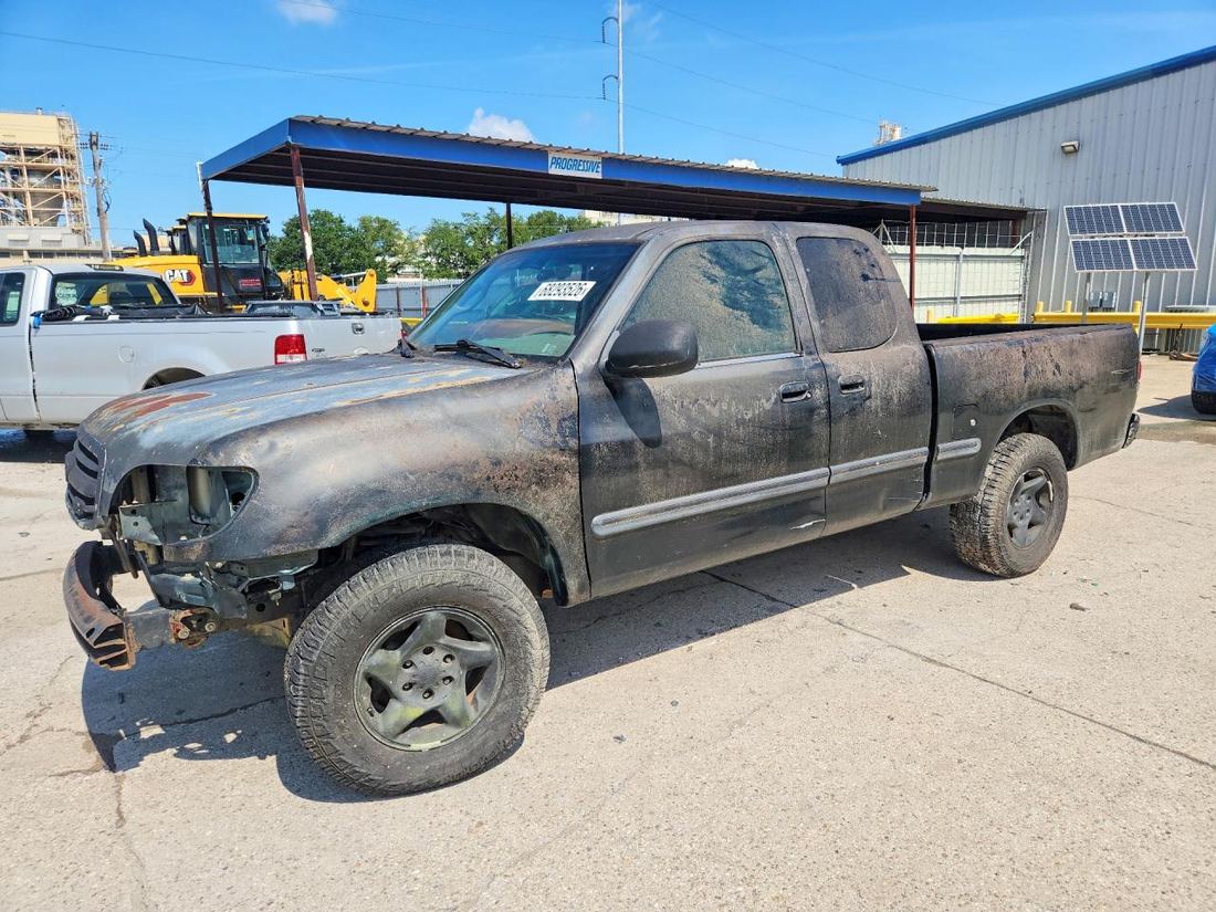 2002 TOYOTA TUNDRA