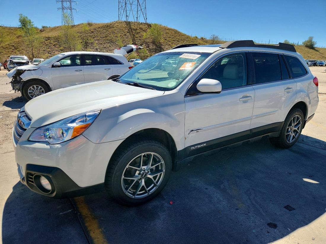 2013 SUBARU OUTBACK