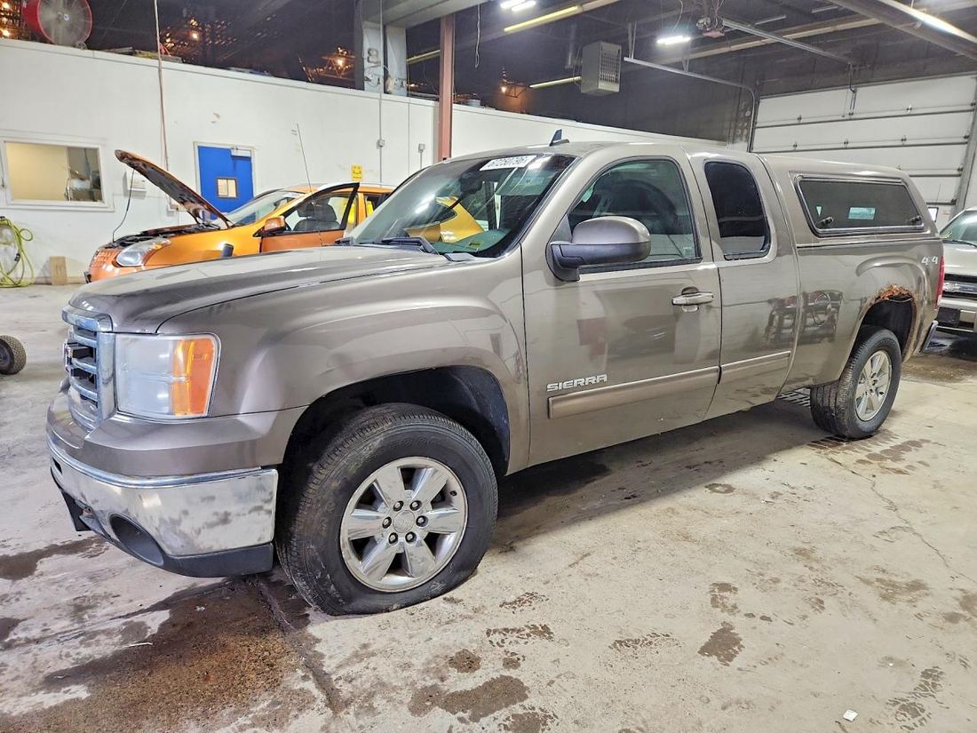 2013 GMC SIERRA
