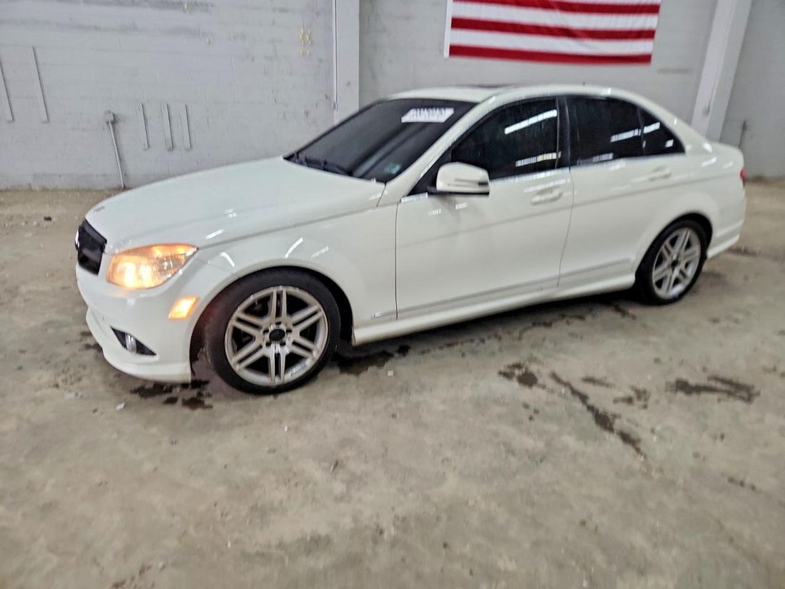 2010 MERCEDES-BENZ C