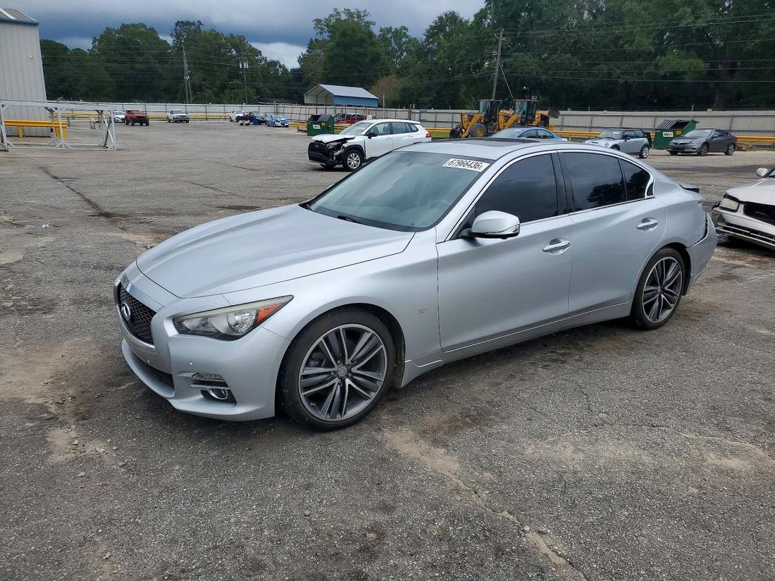 2014 INFINITI Q50