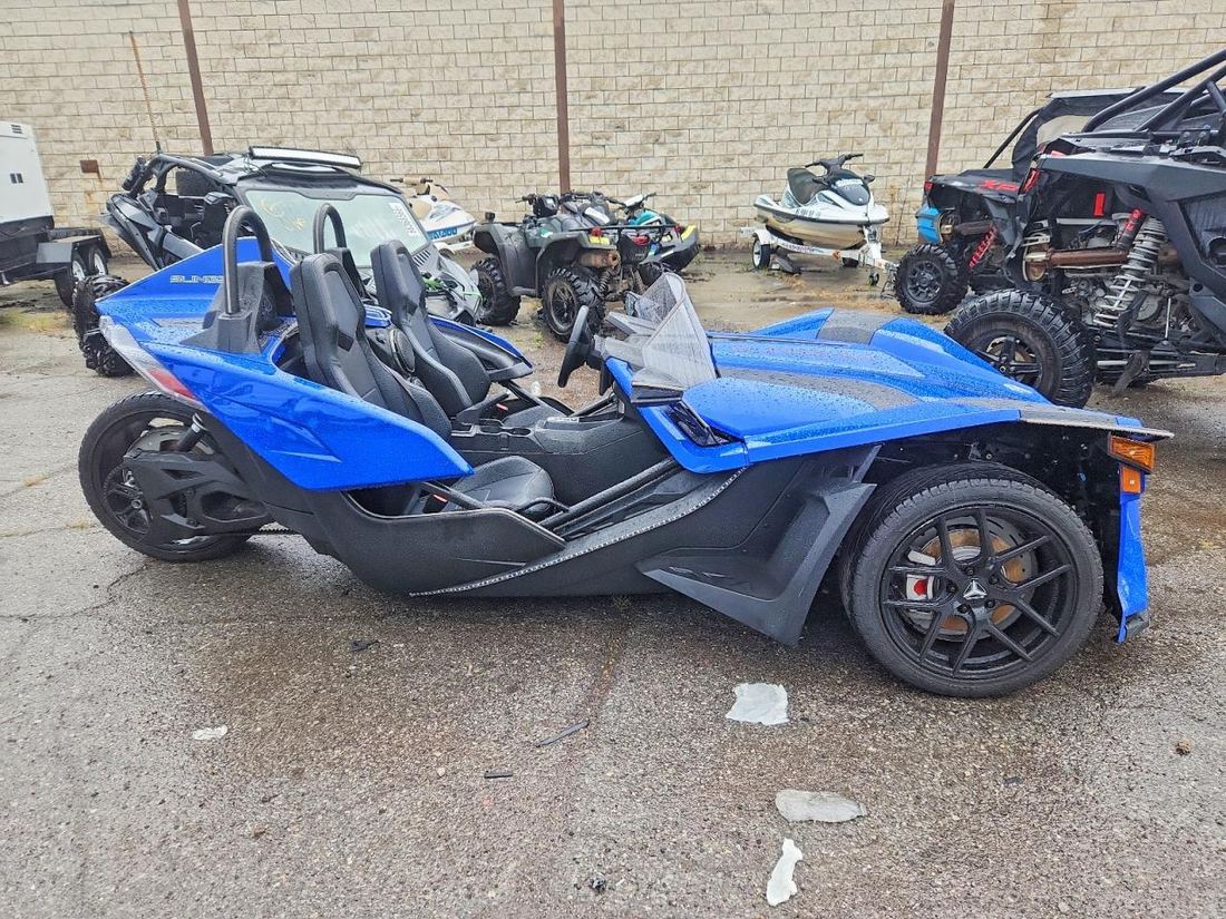 2023 POLARIS SLINGSHOT