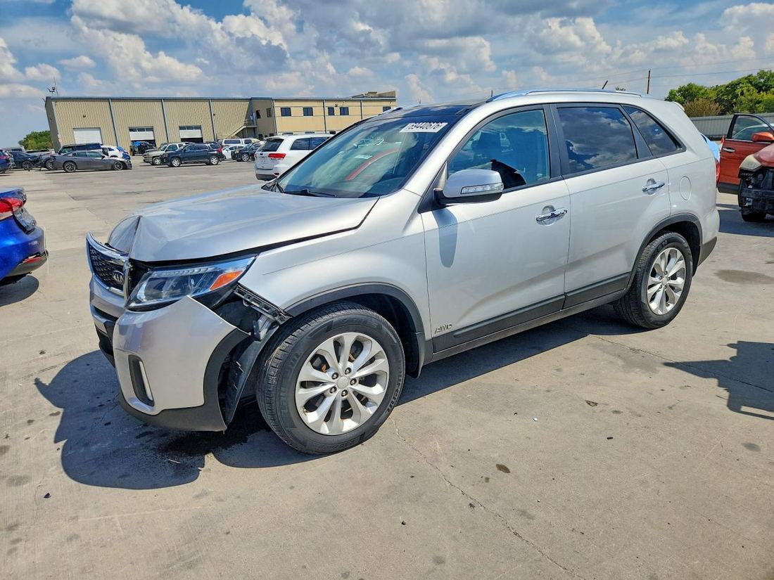 2014 KIA SORENTO