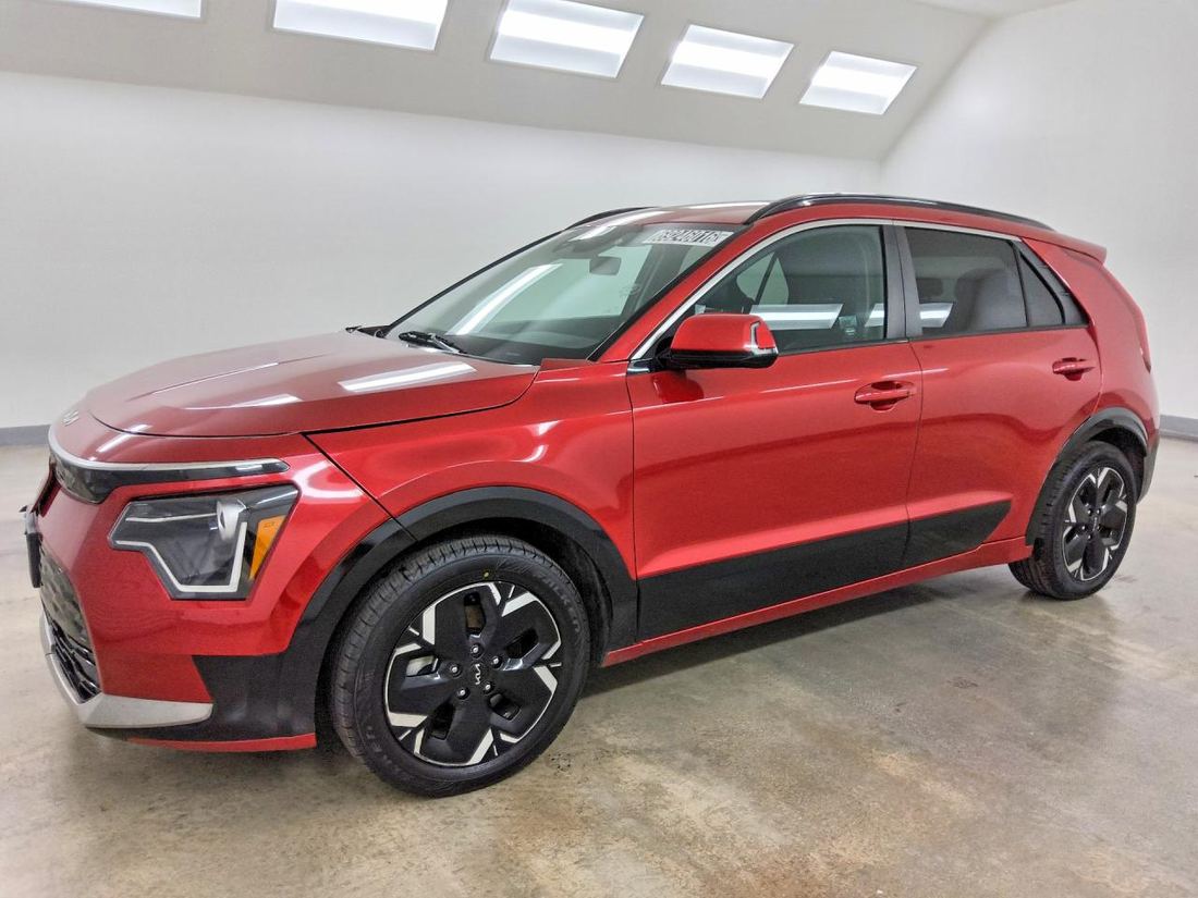 2023 KIA NIRO