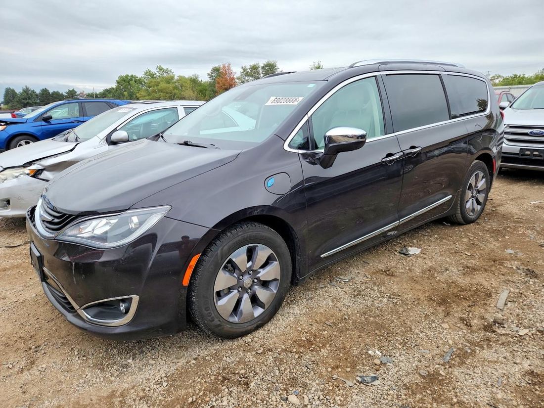 2018 CHRYSLER PACIFICA