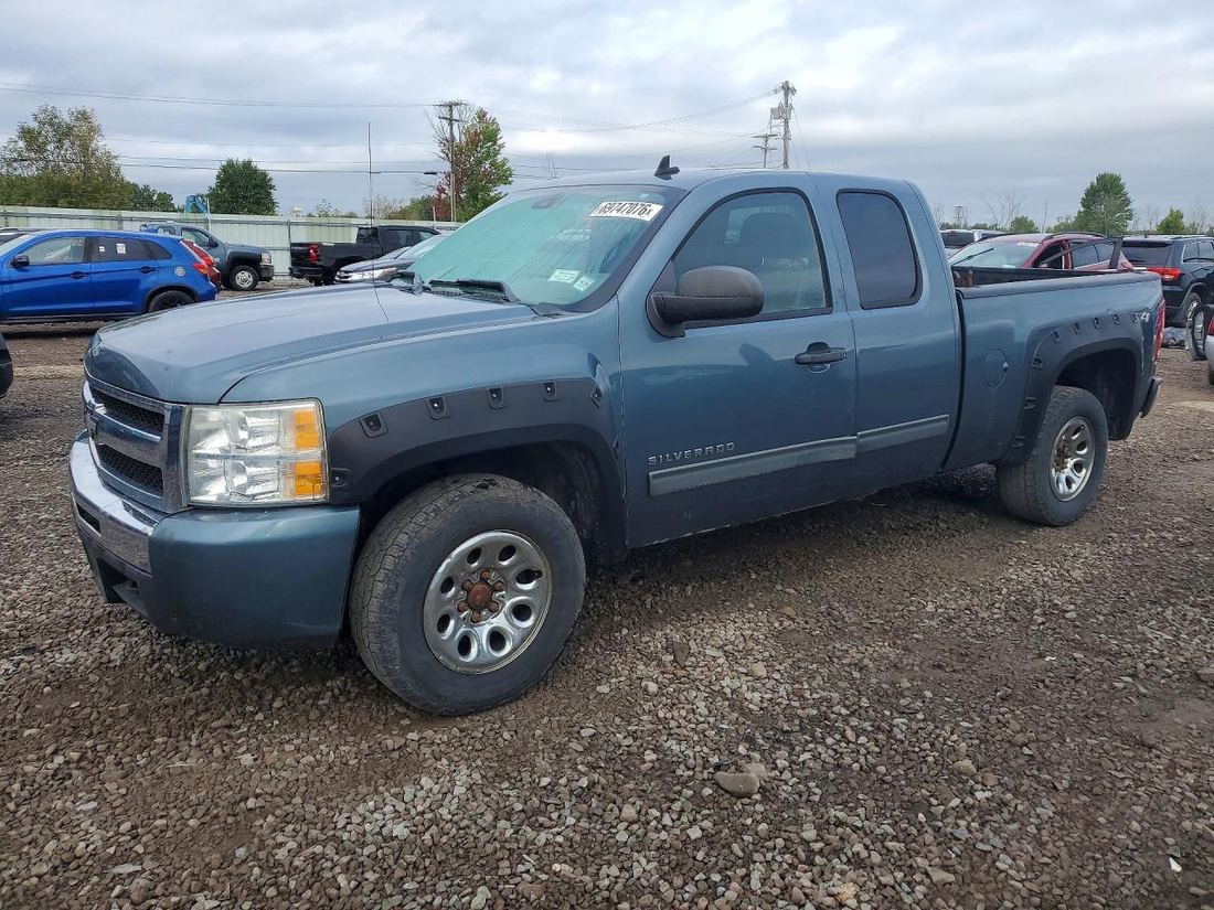 2011 CHEVROLET SILVERADO