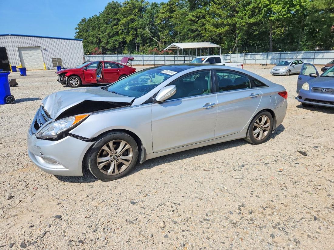 2013 HYUNDAI SONATA