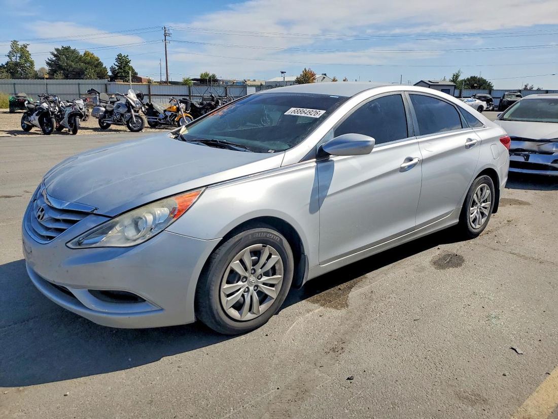 2011 HYUNDAI SONATA