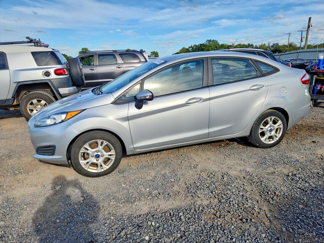 2015 FORD FIESTA