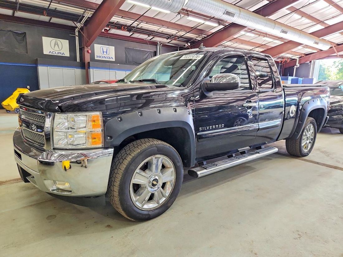 2013 CHEVROLET SILVERADO