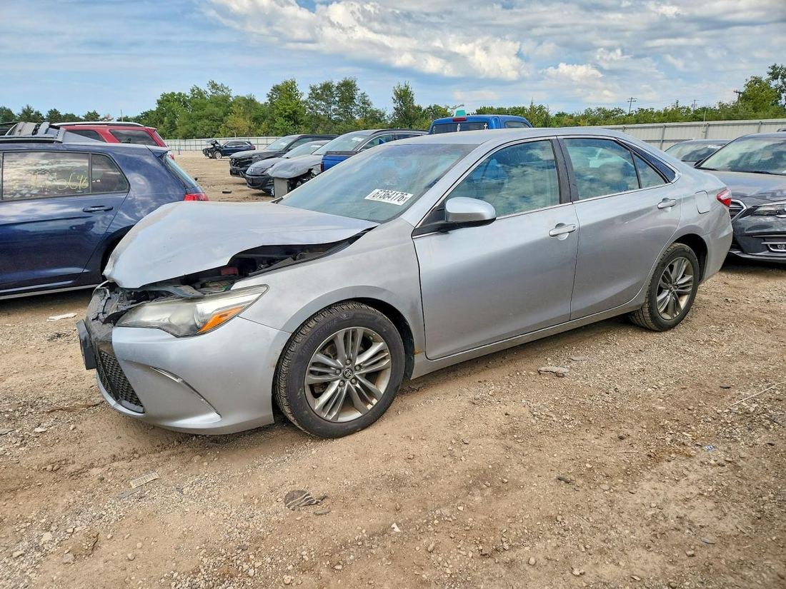 2016 TOYOTA CAMRY
