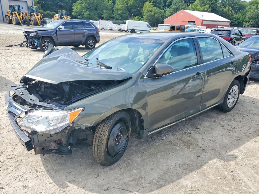 2014 TOYOTA CAMRY