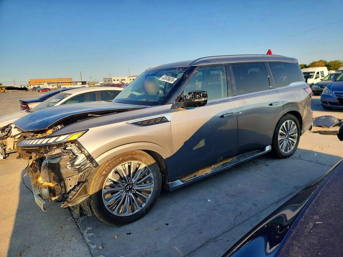 2025 INFINITI QX80