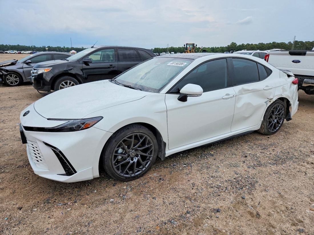 2025 TOYOTA CAMRY