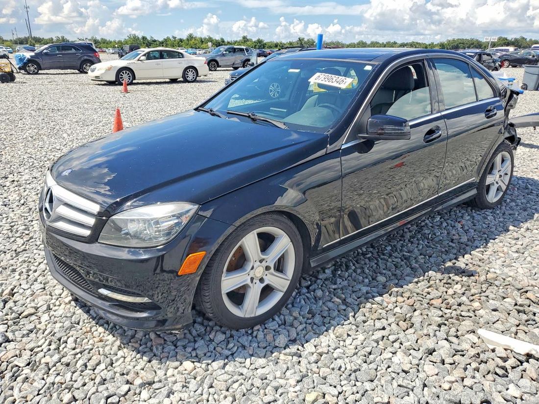 2011 MERCEDES-BENZ C