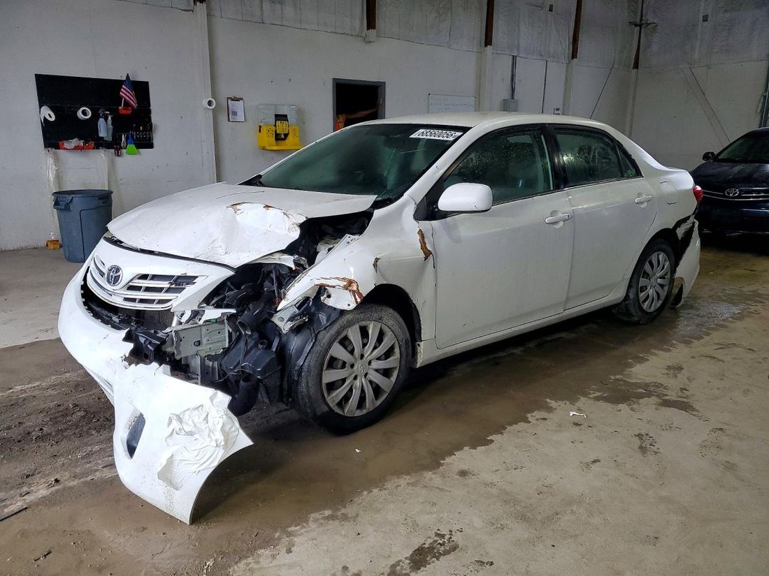2013 TOYOTA COROLLA