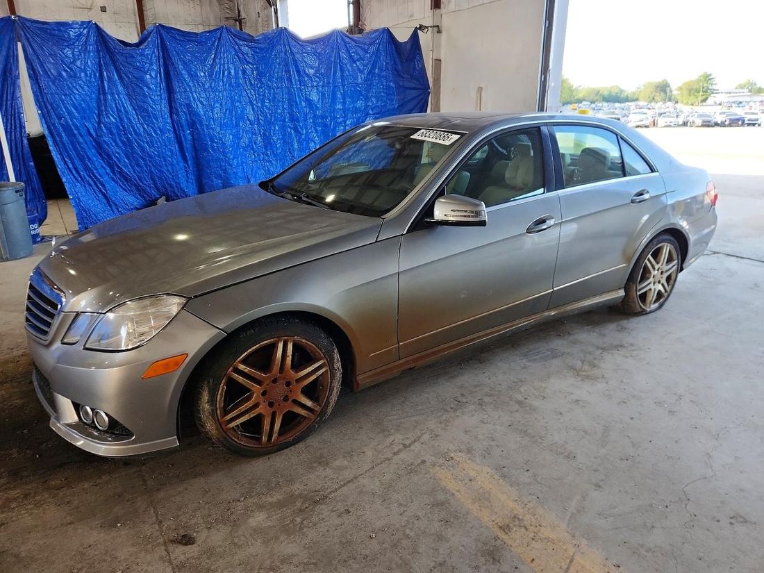 2010 MERCEDES-BENZ E
