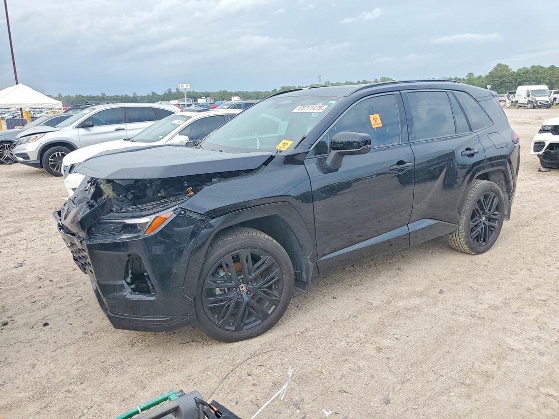 2026 TOYOTA RAV4 LE