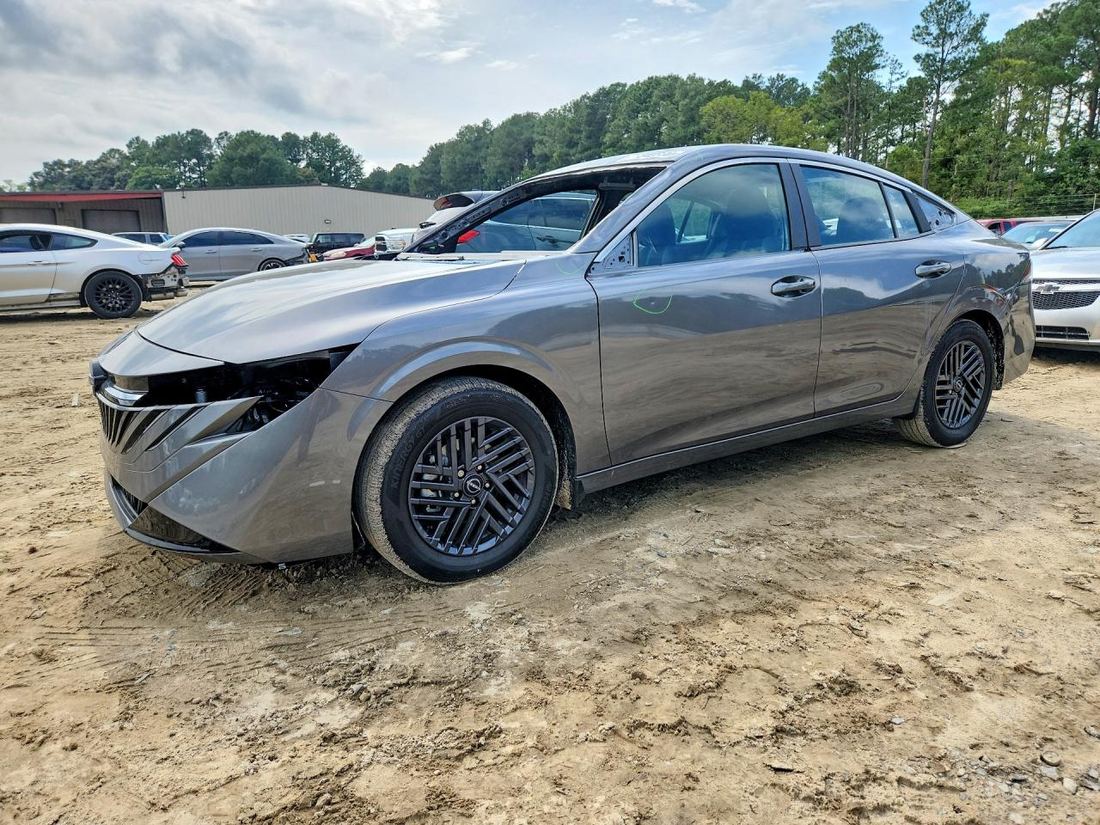 2026 NISSAN SENTRA