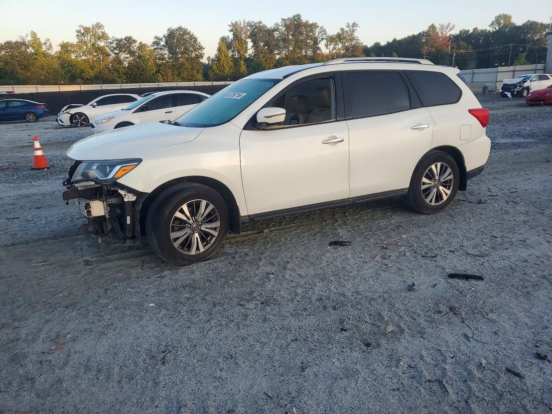 2017 NISSAN PATHFINDER
