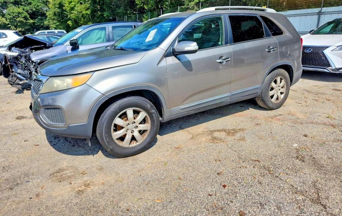 2013 KIA SORENTO